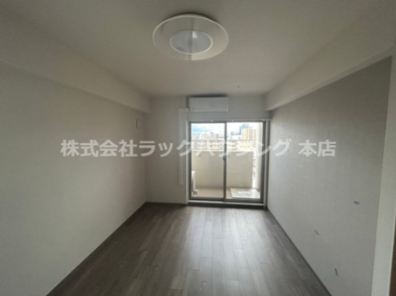 居室・リビング　写真は別室になります。現況を優先します。