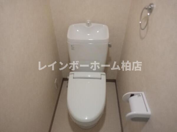 トイレ　シンプルで使いやすいトイレです