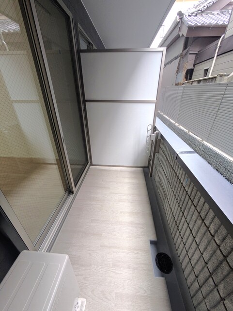 バルコニー　（竣工前）