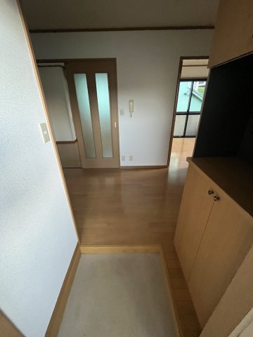 玄関　※別部屋写真参考※