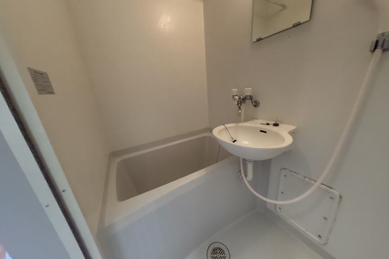 バス・シャワールーム　別部屋参考写真