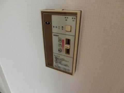 その他設備　給湯操作パネル