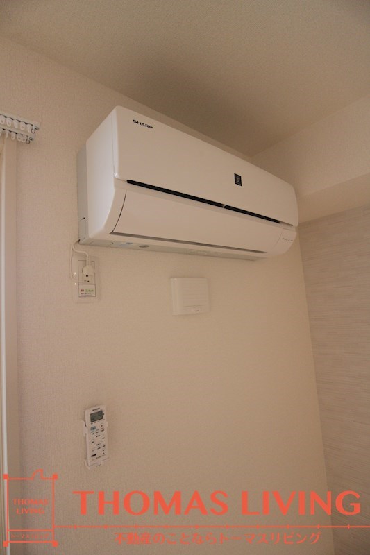 その他設備　※他号室の写真です※エアコン完備。