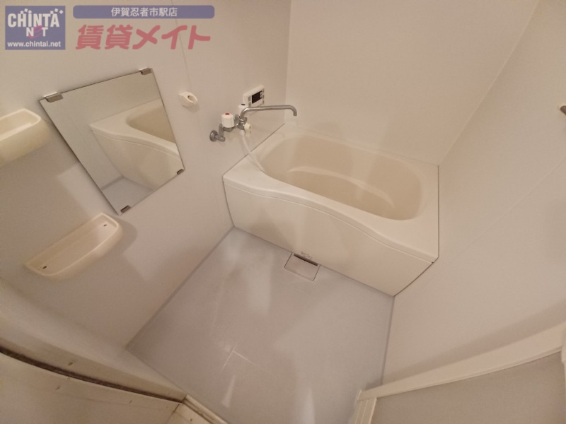 バス・シャワールーム　別部屋参考写真