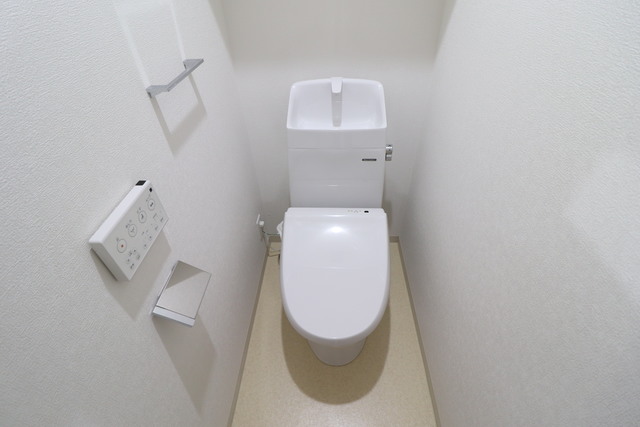 トイレ　ウォシュレット