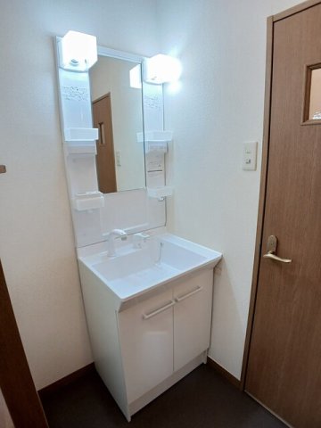 洗面設備　洗面所です