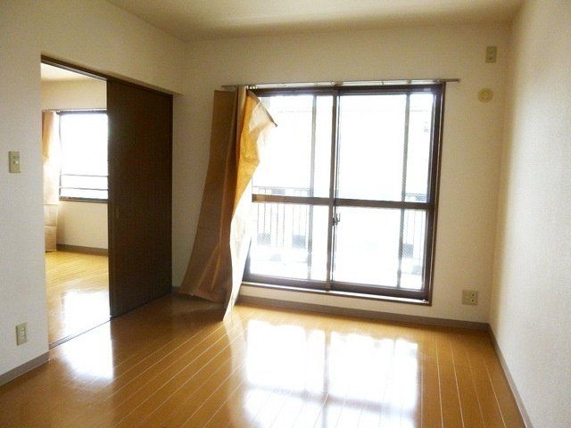 居室・リビング　★お部屋探しはタウンハウジング稲田堤店まで★