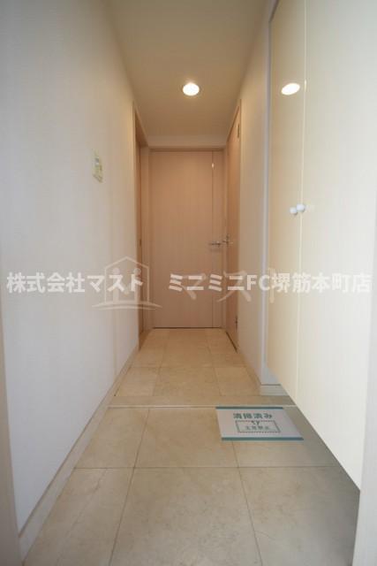 玄関　※建物内別間取参考写真