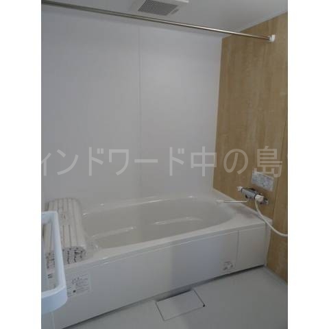 バス・シャワールーム　詳細は、ウィンドワード中の島店までご相談下さい。
