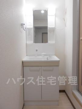 洗面設備　洗髪洗面化粧台