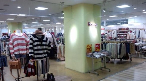 ショッピングセンター　ハニーズ東大島店（ショッピングセンター）まで952m
