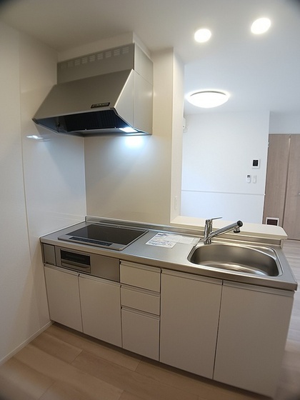 キッチン　※別部屋の写真です