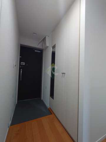 玄関　別部屋の参考写真になります。