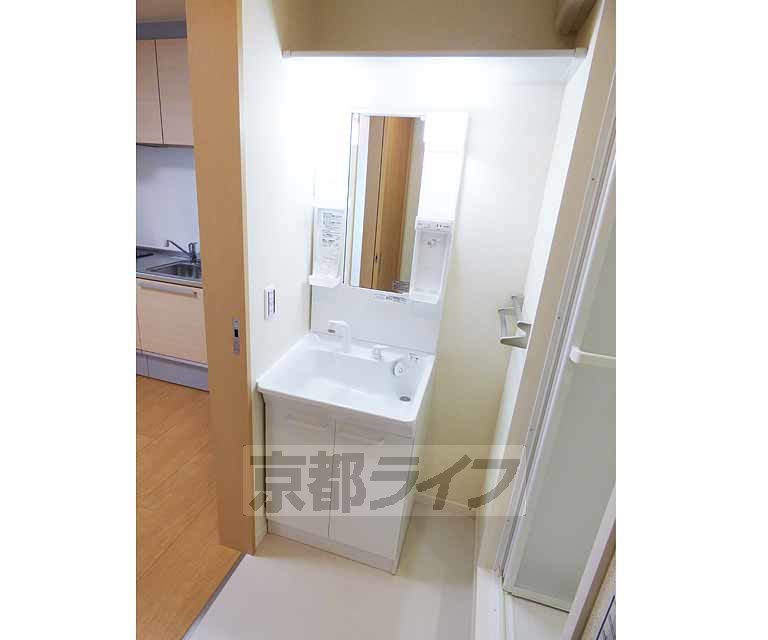 洗面設備　シャンプードレッサーなので使いやすい