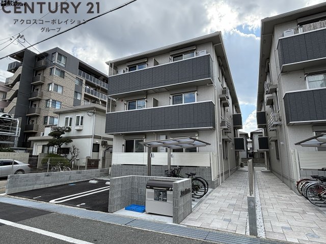 建物外観　オートロック付きで安心！