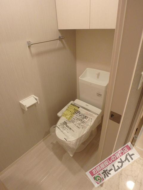 トイレ　温水洗浄便座です♪