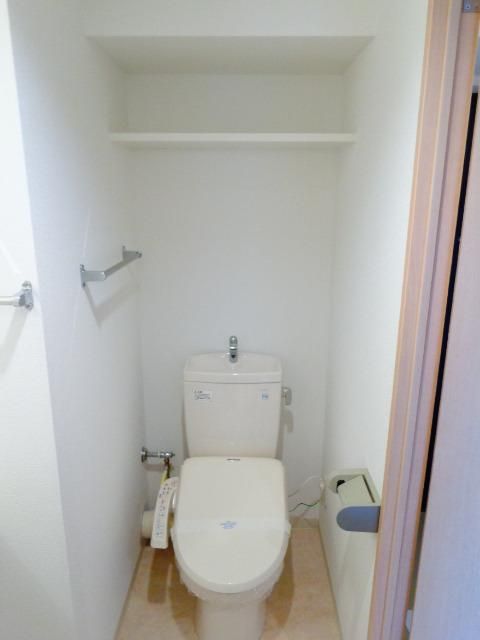 トイレ　ウォシュレット