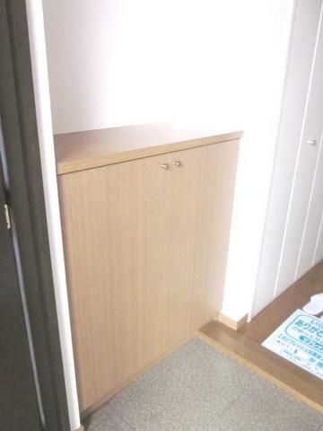 玄関　★★下駄箱あり★★
