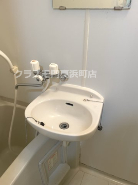 洗面設備　(参考)同マンション他部屋の写真