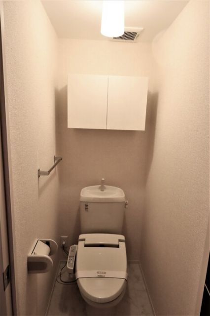 レグラス稲里Fのトイレ写真