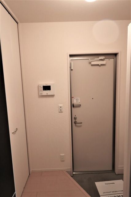 レグラス稲里Fの玄関写真