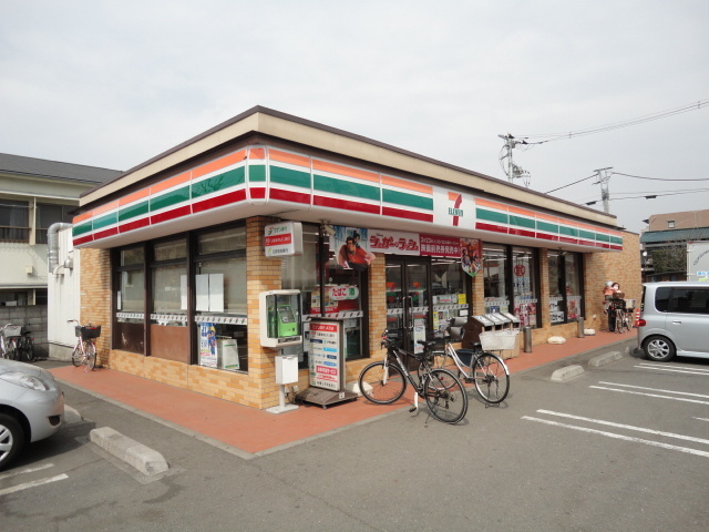 コンビニ　セブンイレブン（コンビニ）まで140m