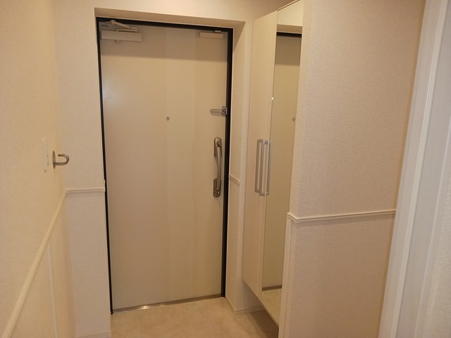 玄関　玄関