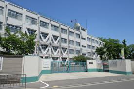 小学校　高槻市立桜台小学校（小学校）まで760m