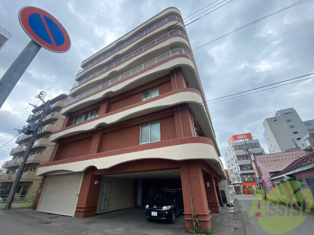建物外観　札幌市北区麻生町「アルファスクエア麻生」