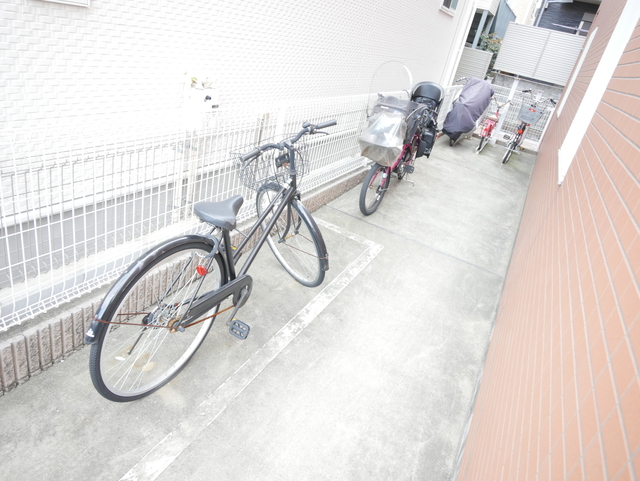 その他共有部分　★敷地内に駐輪場がございます★