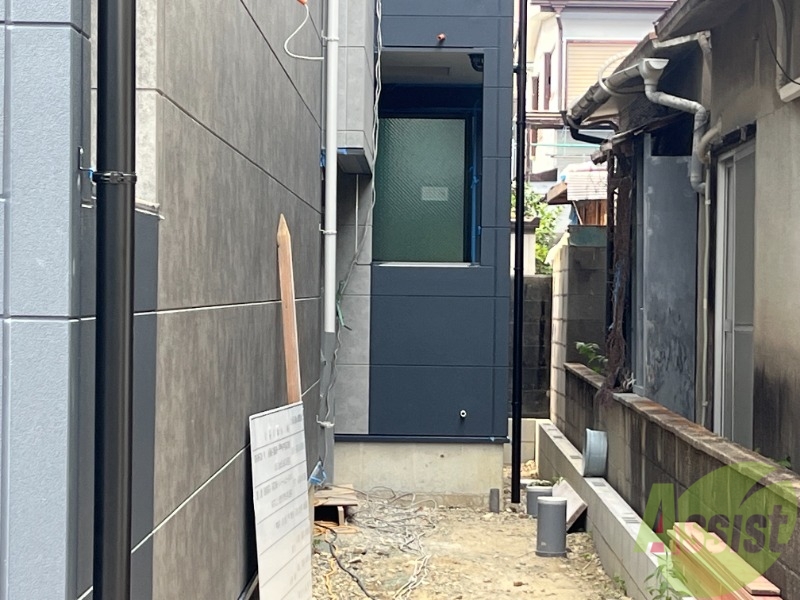 REGIES川西能勢口の外観写真