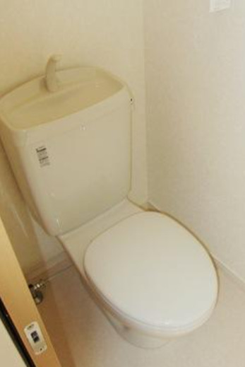 トイレ　別部屋参照