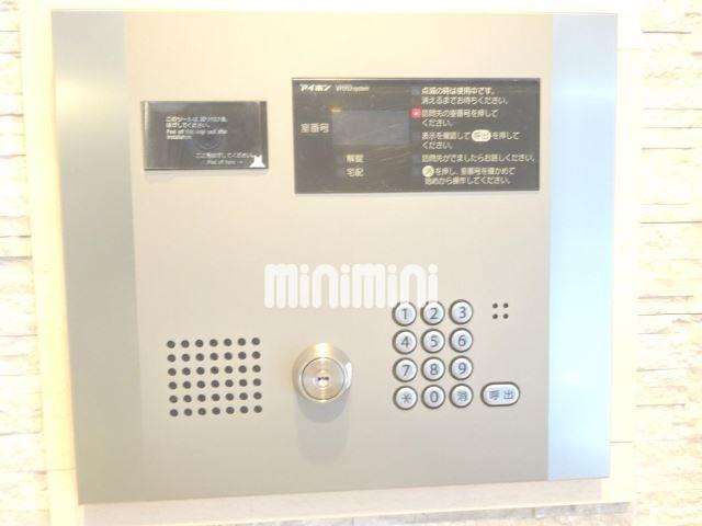 セキュリティ　オートロック付きで安心ですね！