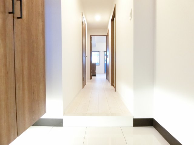 玄関　詳細は、RISUMO江坂本店→06-6155-7137まで♪