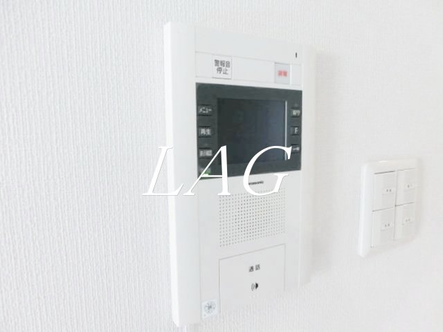 セキュリティ　モニター付きインターホンです。