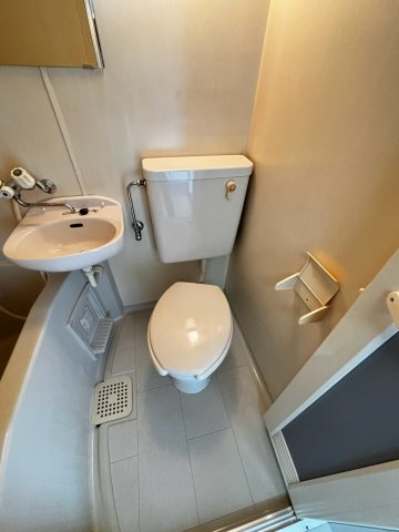 ジェイズアベニューのトイレ写真