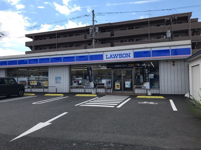 駐車場　ローソン 福山三吉町一丁目店 0.6km