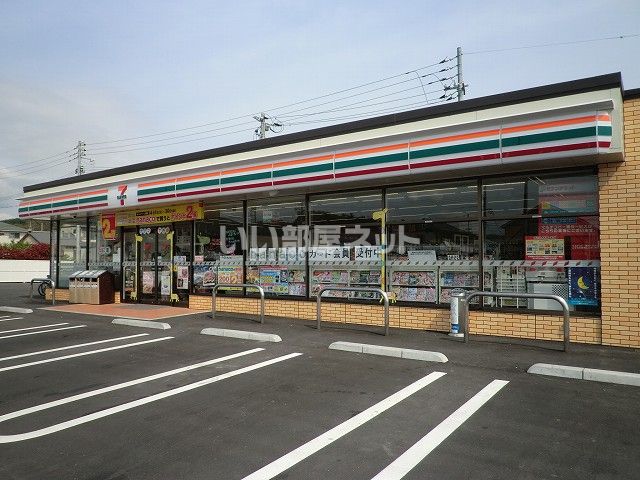 コンビニ　セブンイレブン 周南久米次郎丸店（コンビニ）まで484m