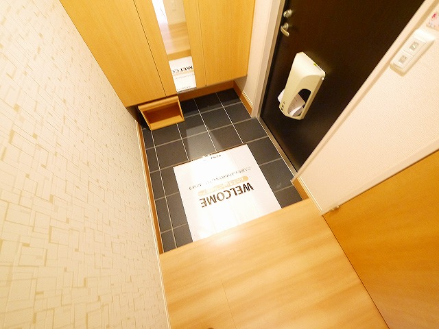 玄関　落ち着いた玄関です