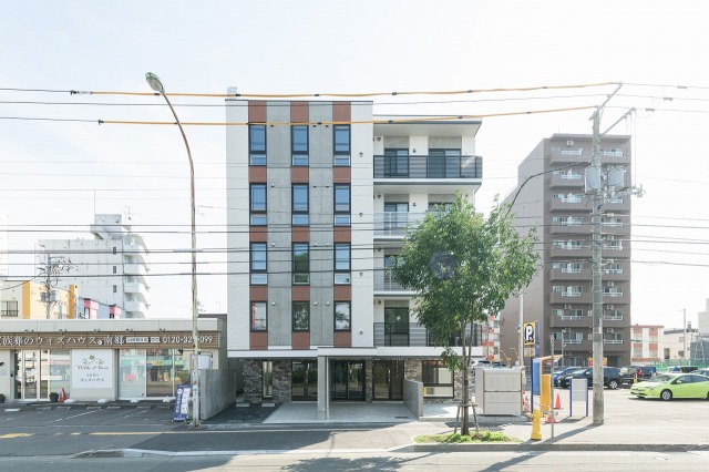 建物外観　☆南郷7丁目駅徒歩1分の好立地☆
