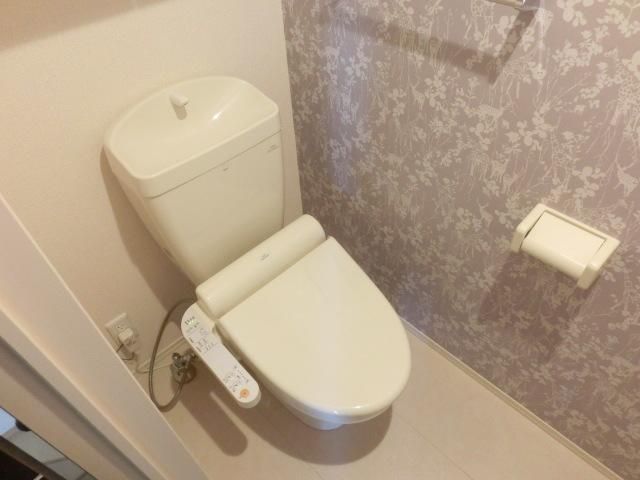 トイレ　ウォシュレット
