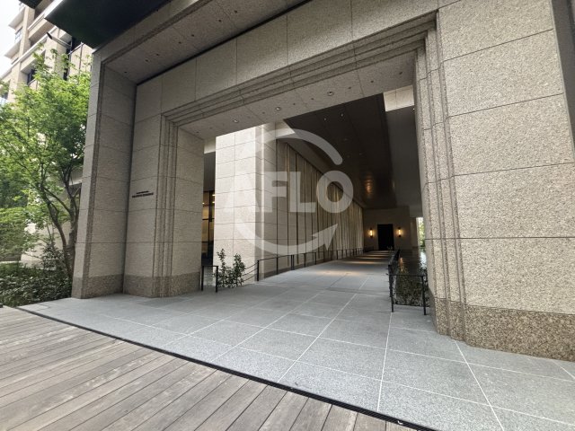 エントランス　グラングリーン大阪THE NORTH RESIDENCE　エ
