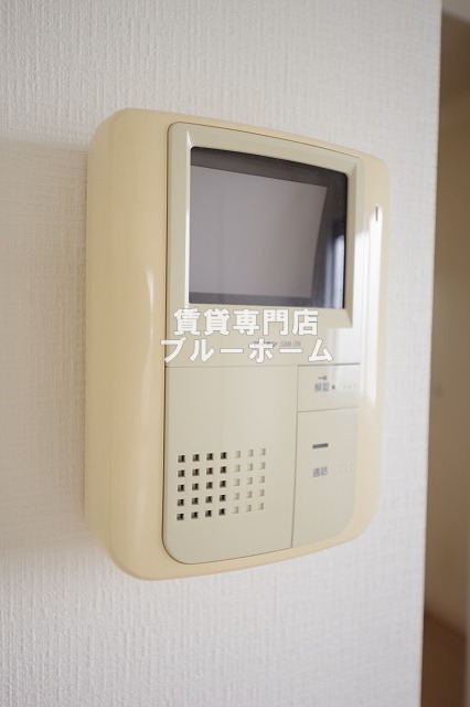セキュリティ　モニター付きインターホン！