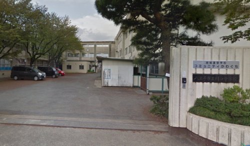 中学校　八王子市立川口中学校（中学校）まで1081m
