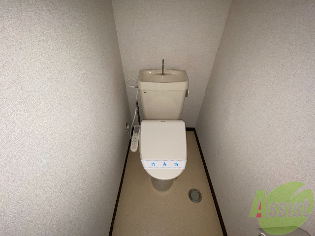 トイレ　トイレが広いと実際使った際圧迫感無くていいですよね。
