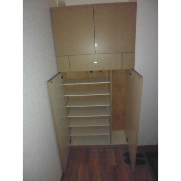 玄関　シューズBOX