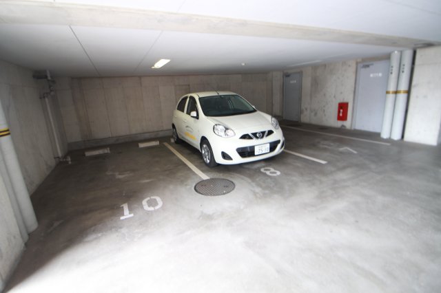 駐車場　※掲載内容と現況が異なる場合は、現況を優先いたします。
