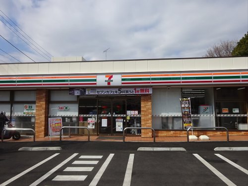 コンビニ　セブン-イレブン世田谷千歳郵便局前店（コンビニ）まで148m