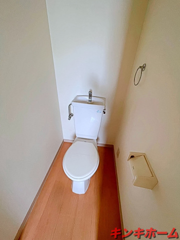 トイレ　写真は参考写真です。現況を優先してください。