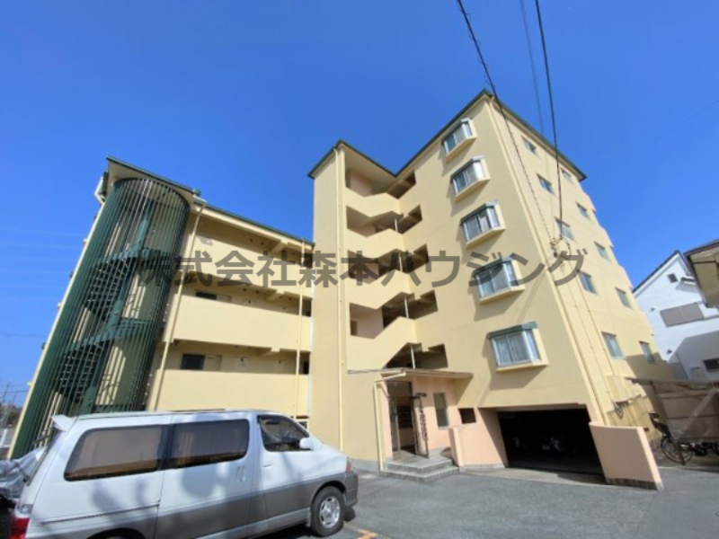建物外観　外観は落ち着いています